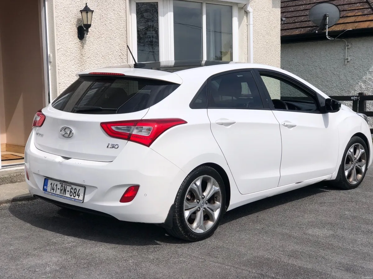 Hyundai 1.6 Diesel Premium - Image 2