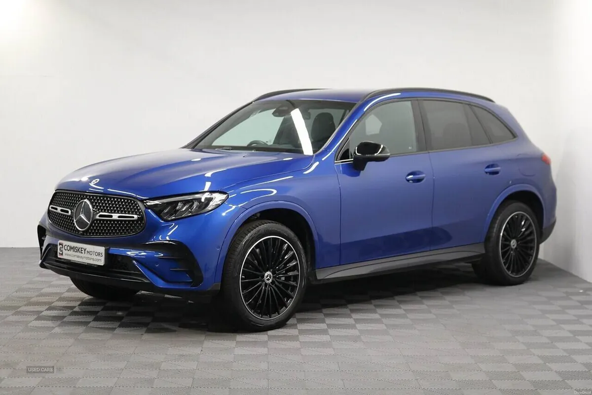 Mercedes-Benz GLC 300e Urban Edition - Image 3