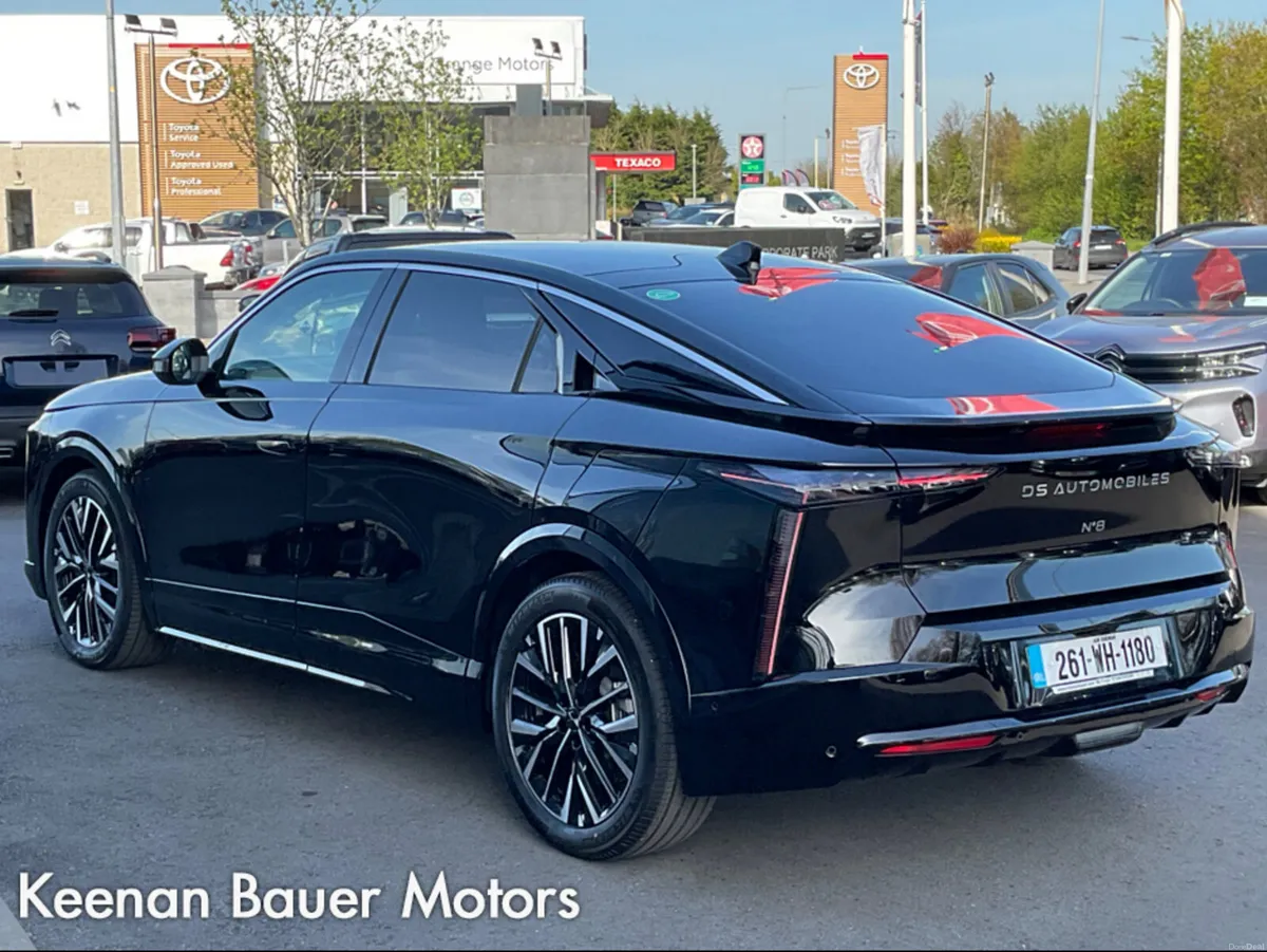DS Automobiles DS 8 PALLAS E-TENSE 230 73KW 4 - Image 6