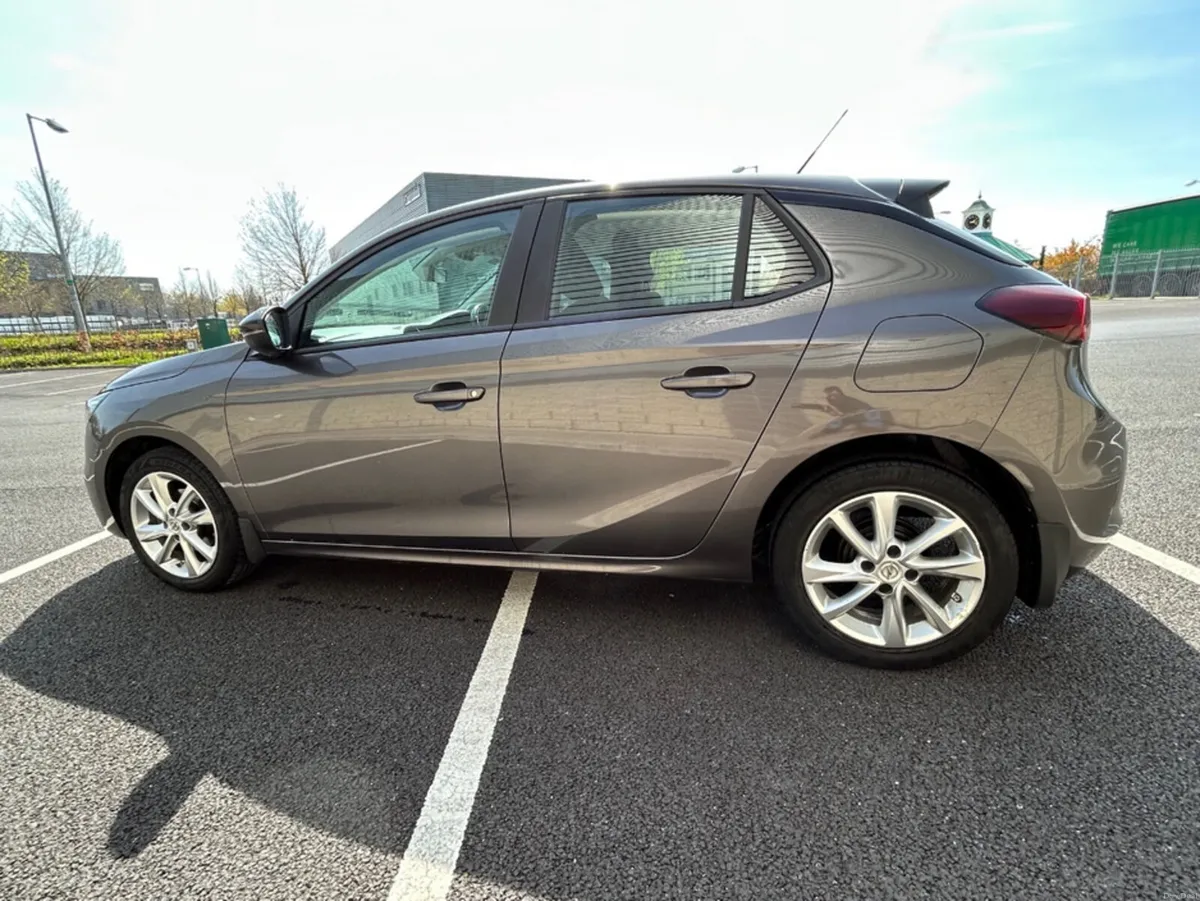 Opel Corsa 5 DR HATCH SC 1.2I ** IRISH CAR ** TINY - Image 3