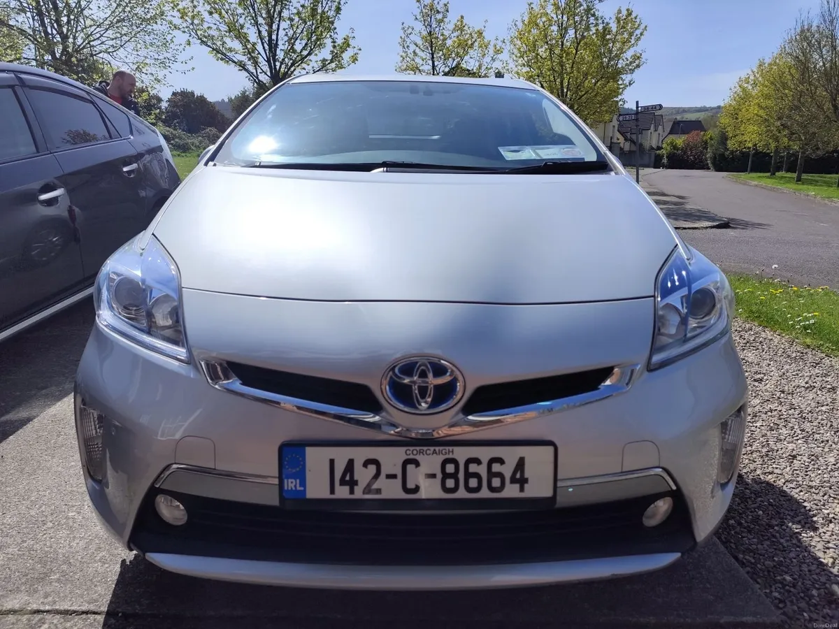 2014 Toyota Prius Plug In!1Owner!New NCT! 45k Mls! - Image 2