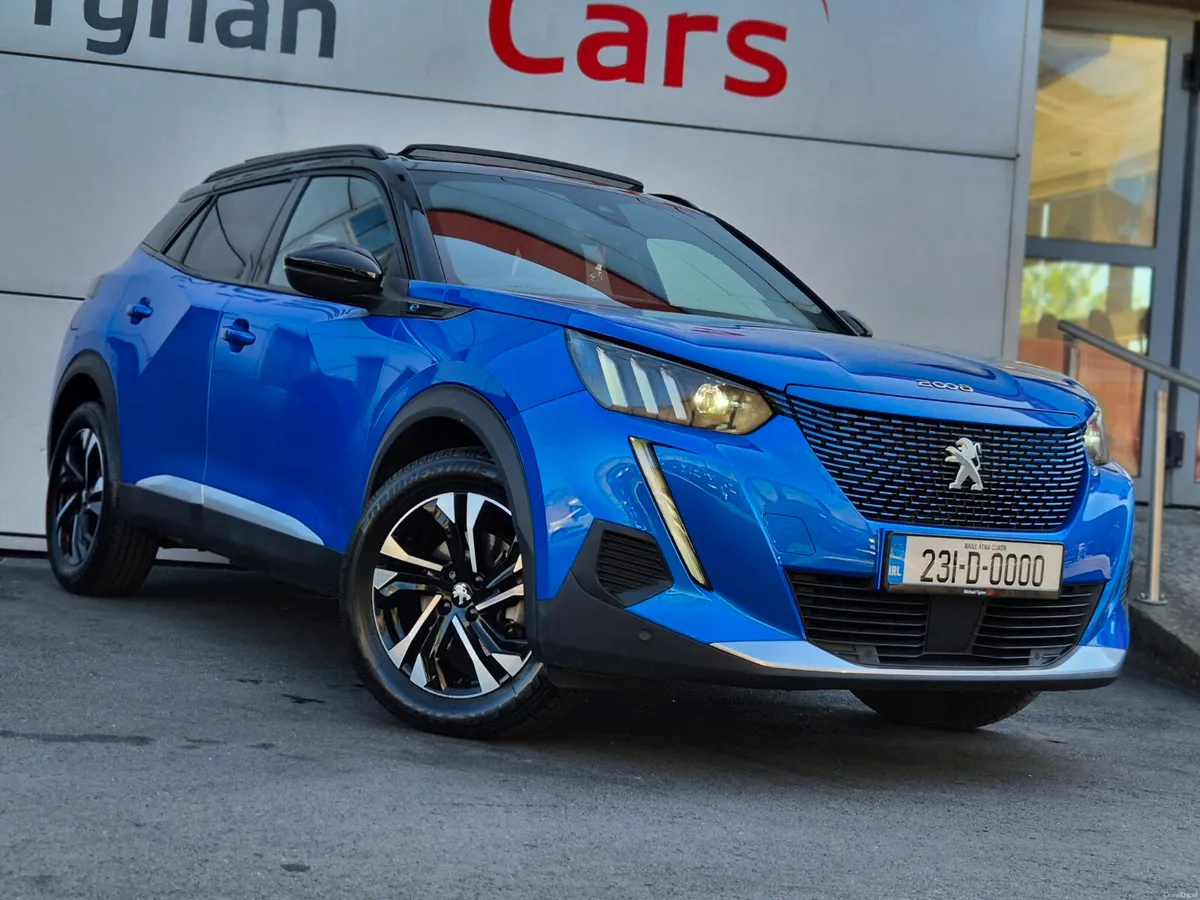 2023 Peugeot 2008e GT Line, Sunroof, 17" Alloys - Image 2