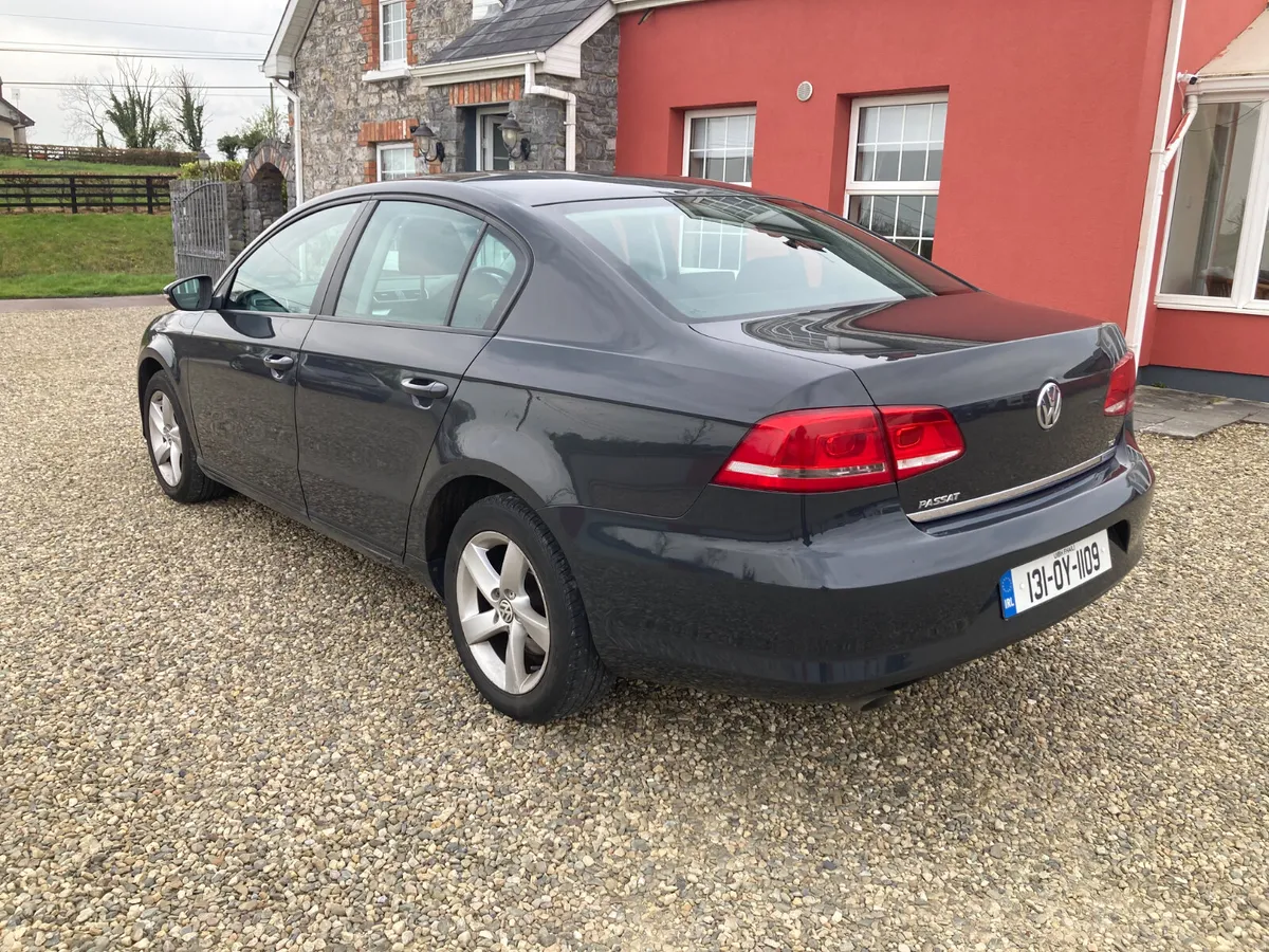Volkswagen Passat 2013 Diesel 1.6 - Image 2