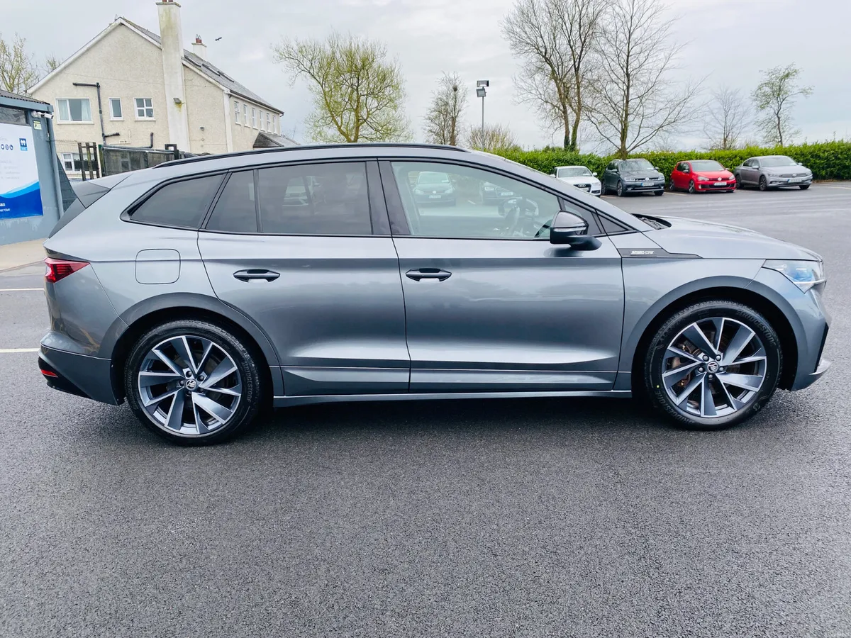 SKODA ENYAQ SPORTLINE PLUS 85X 2024 (241) - Image 4