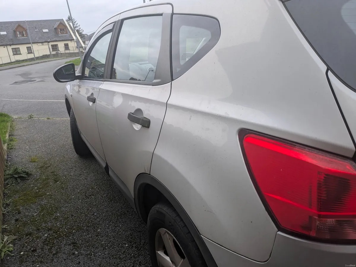 Nissan Qashqai 2009 - Image 3