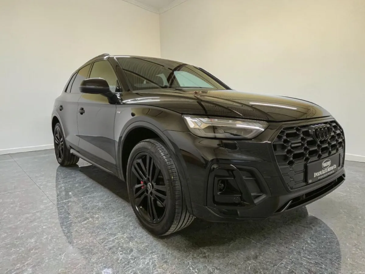Audi Q5 TFSI E S LINE QUATTRO - Image 3
