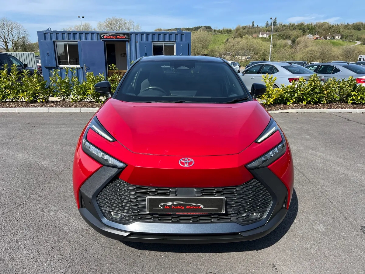 2024 (242) Toyota CH-R Design 1.8 CVT Hybrid - Image 3