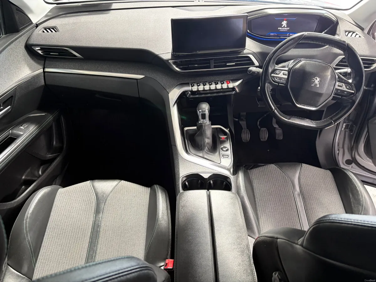 Peugeot 5008 2021. 1.2. PURETECH. ALURE - Image 6