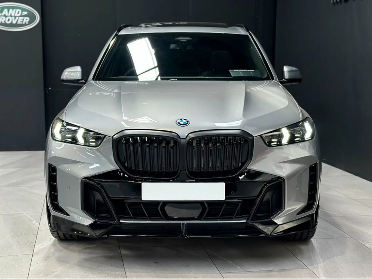 XDRIVE 50E M SPORT PRO MEGA SPEC - Image 4