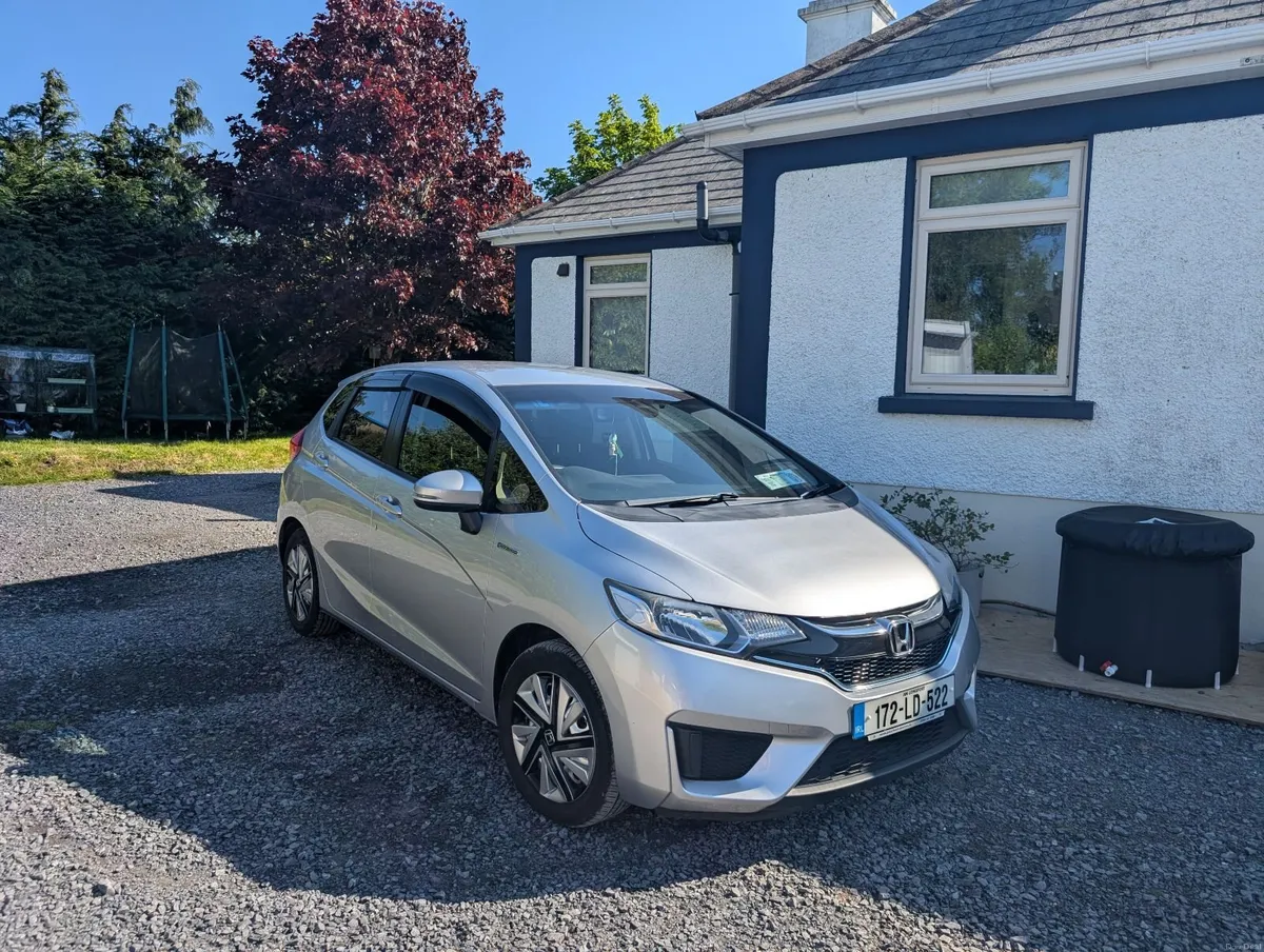 Honda Fit 2017 - Image 6