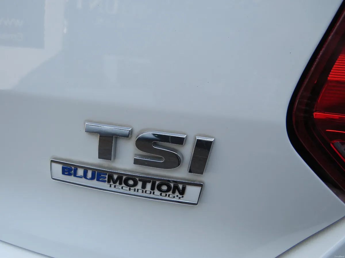2015 VW POLO 5DR 1.2 TSI AUTO  IN WHITE - Image 6