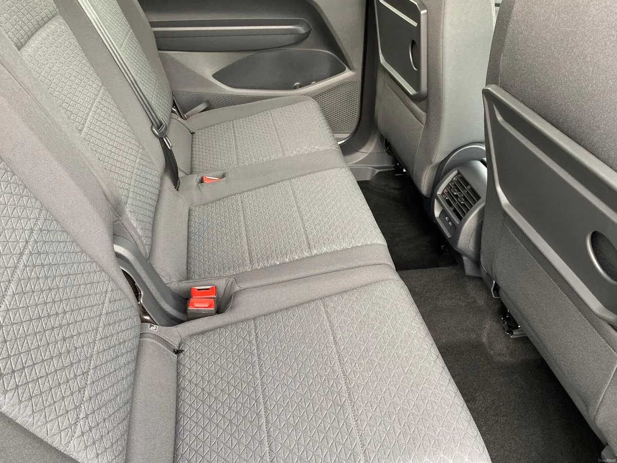 Wheelchair Accessible Taxi Ford Freedom Pre Reg - Image 6