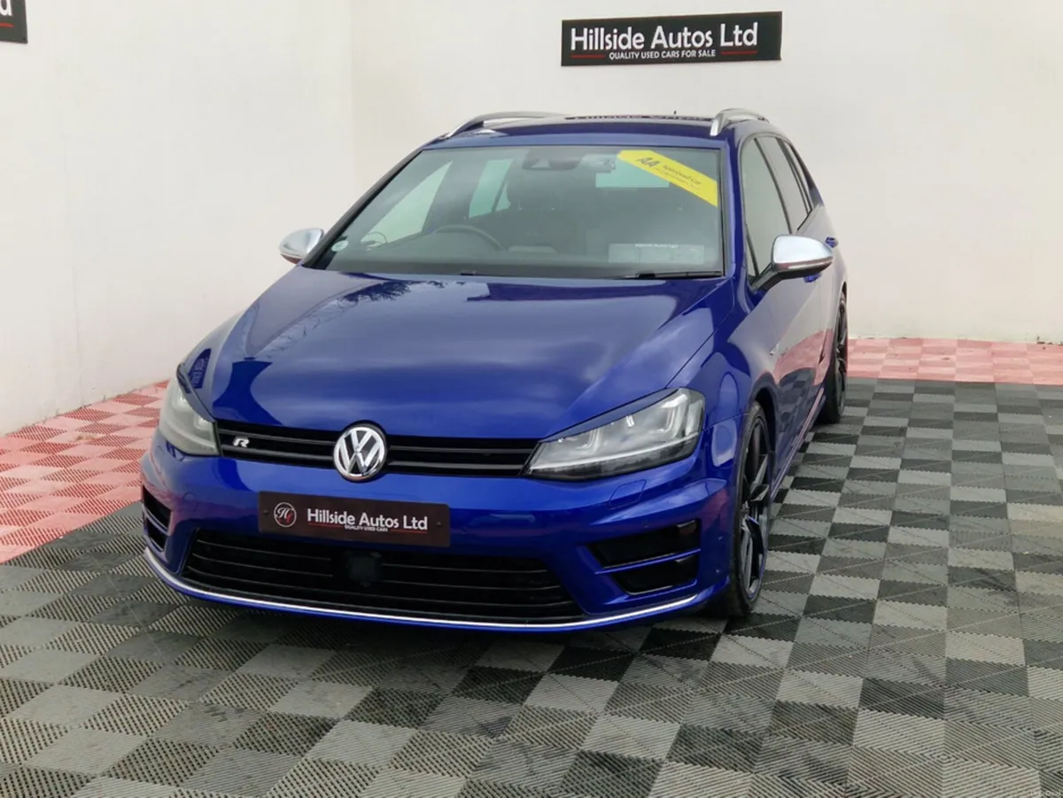 Volkswagen Golf R VARIANT,LAUNCH EDITION,  2.0 PET - Image 2