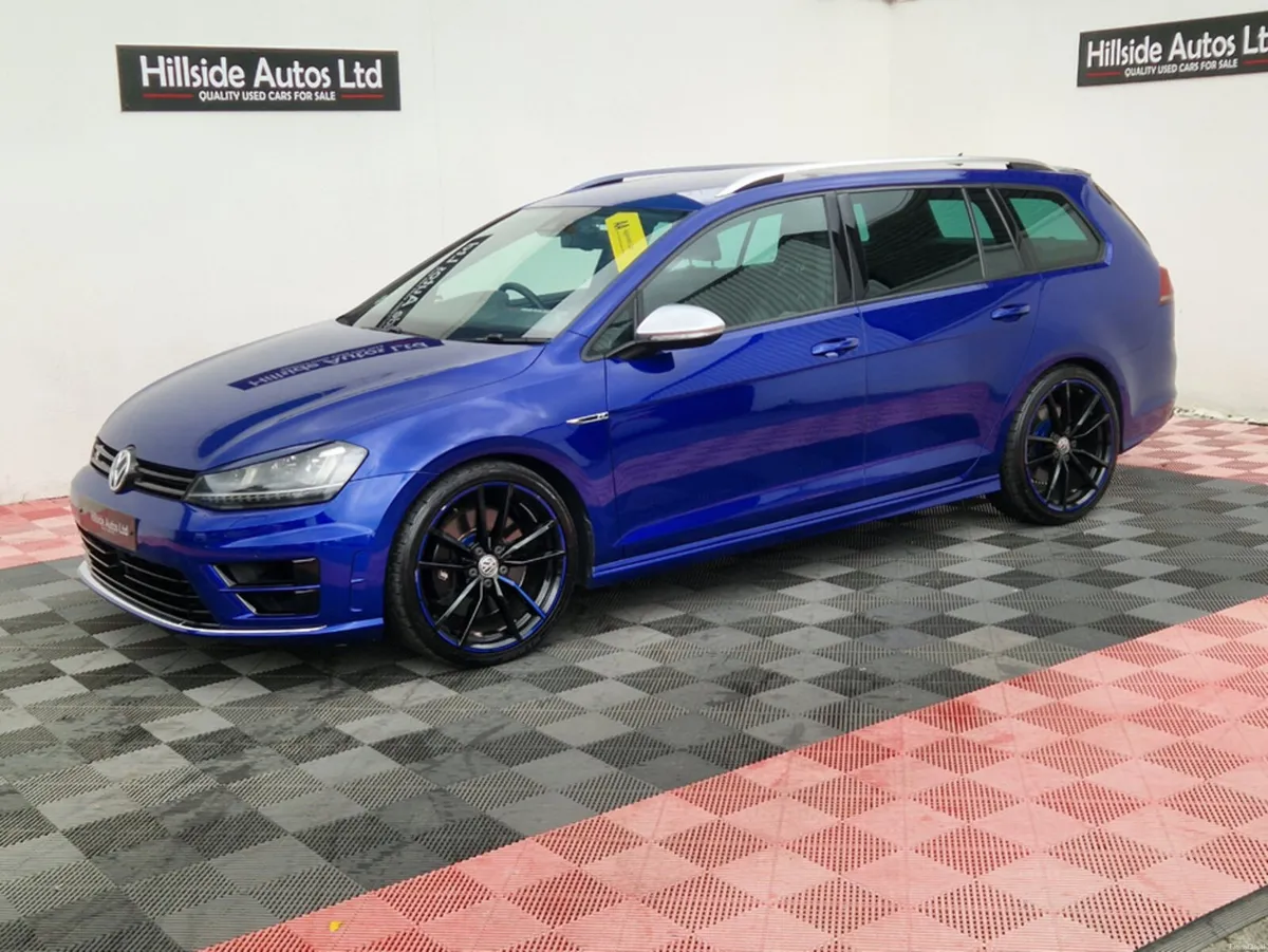 Volkswagen Golf R VARIANT,LAUNCH EDITION,  2.0 PET - Image 4