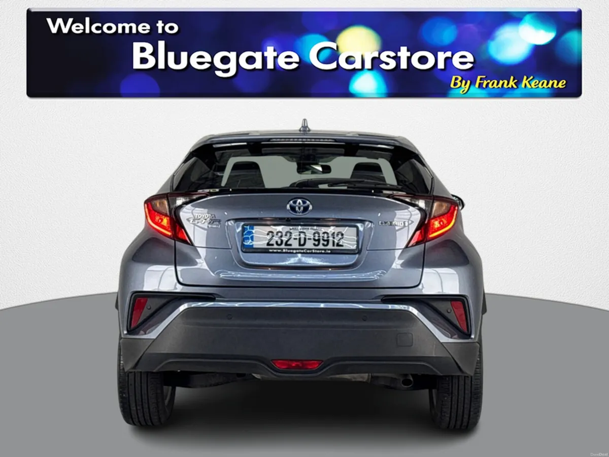 Toyota C-HR HYBRID LUNA**MULTIFUNCTIONAL STEERING - Image 4