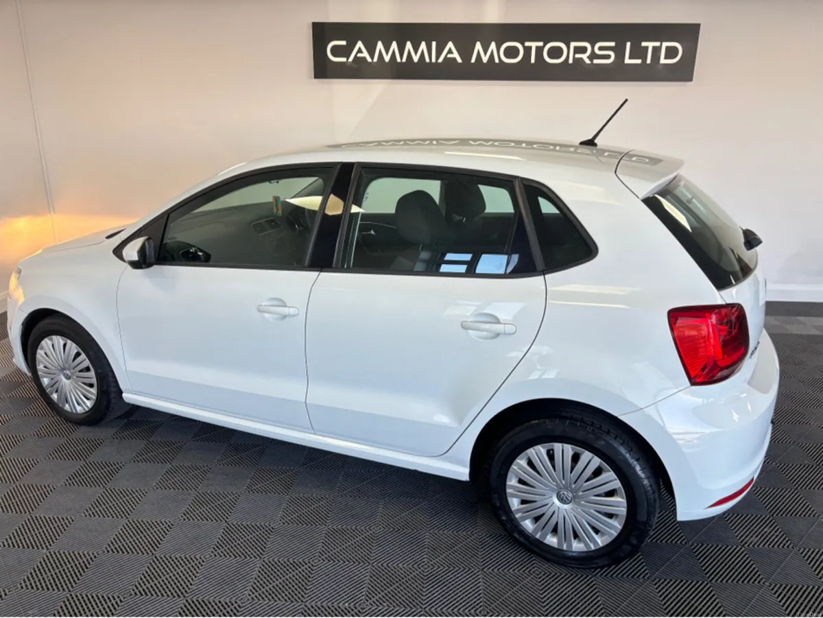 Volkswagen Polo *VOLKSWAGEN POLO* *LOW MILEAGE* *D - Image 2
