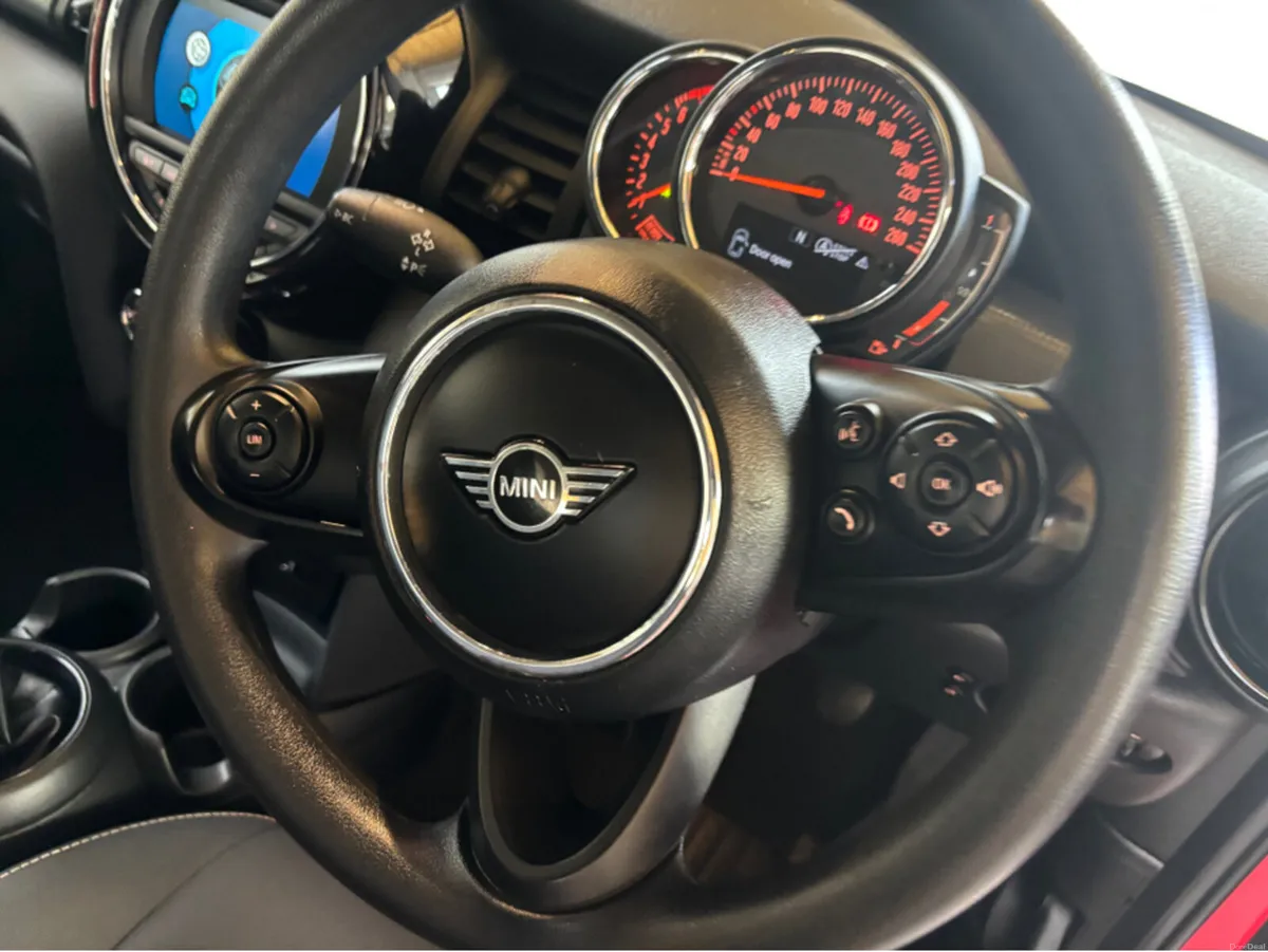 Mini Cooper CLASSIC CLA2 2DR COOPER Finance Availa - Image 5
