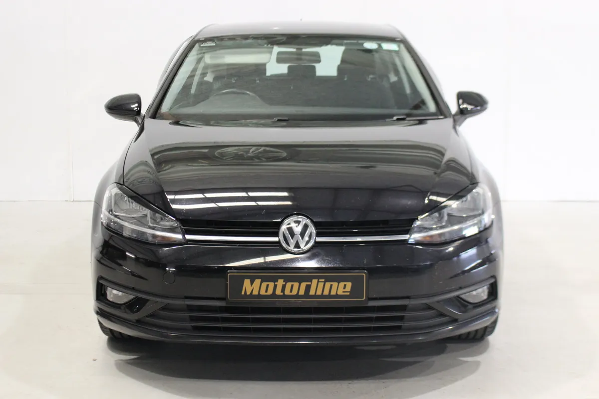 Volkswagen Golf 2018 R Line Styling - Image 2
