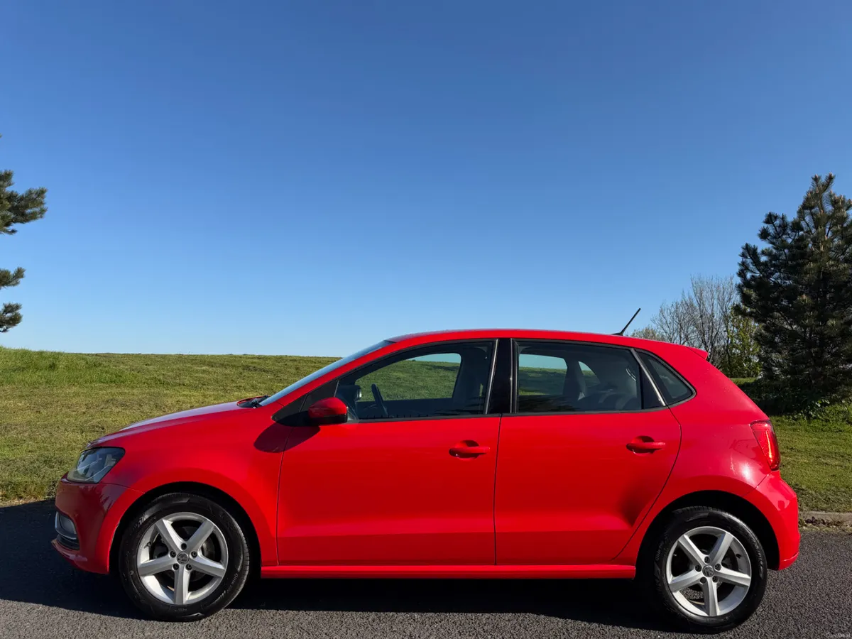 2017 VW POLO 1.2 TSI Reverse Camera - Image 4