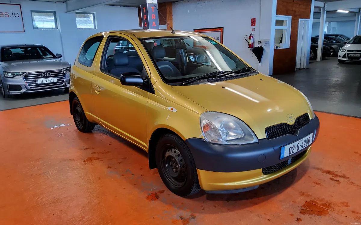 Toyota Yaris 2002 - Image 1