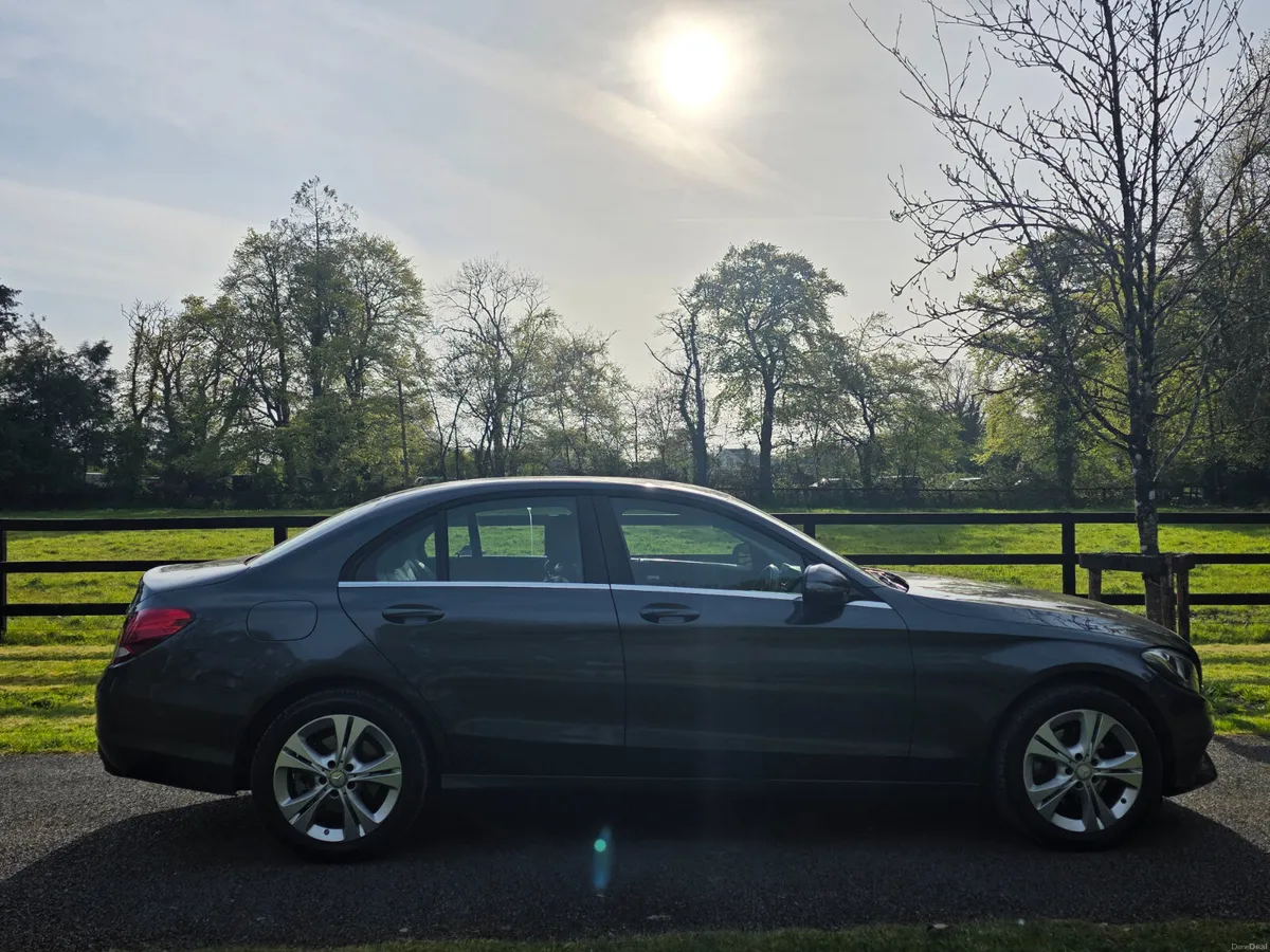 Mercedes-Benz 2.1 Litre Sport 190bhp - Image 2