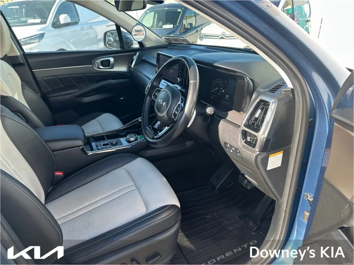 Kia Sorento 1.6 PHEV  K4 7-SEATER AUTOMATIC - Image 2