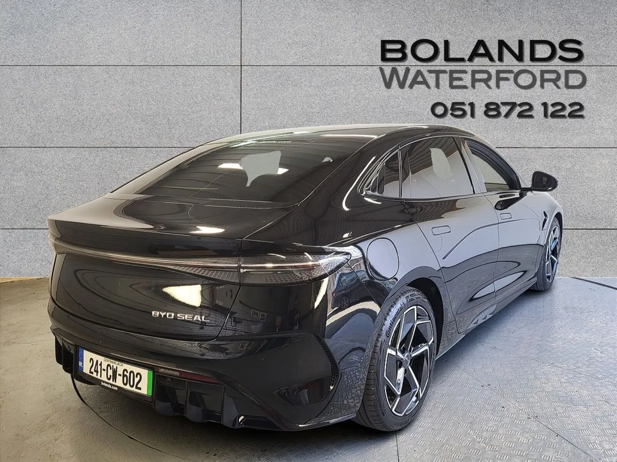 BYD SEAL 82.5kWh Design RWD - Image 2