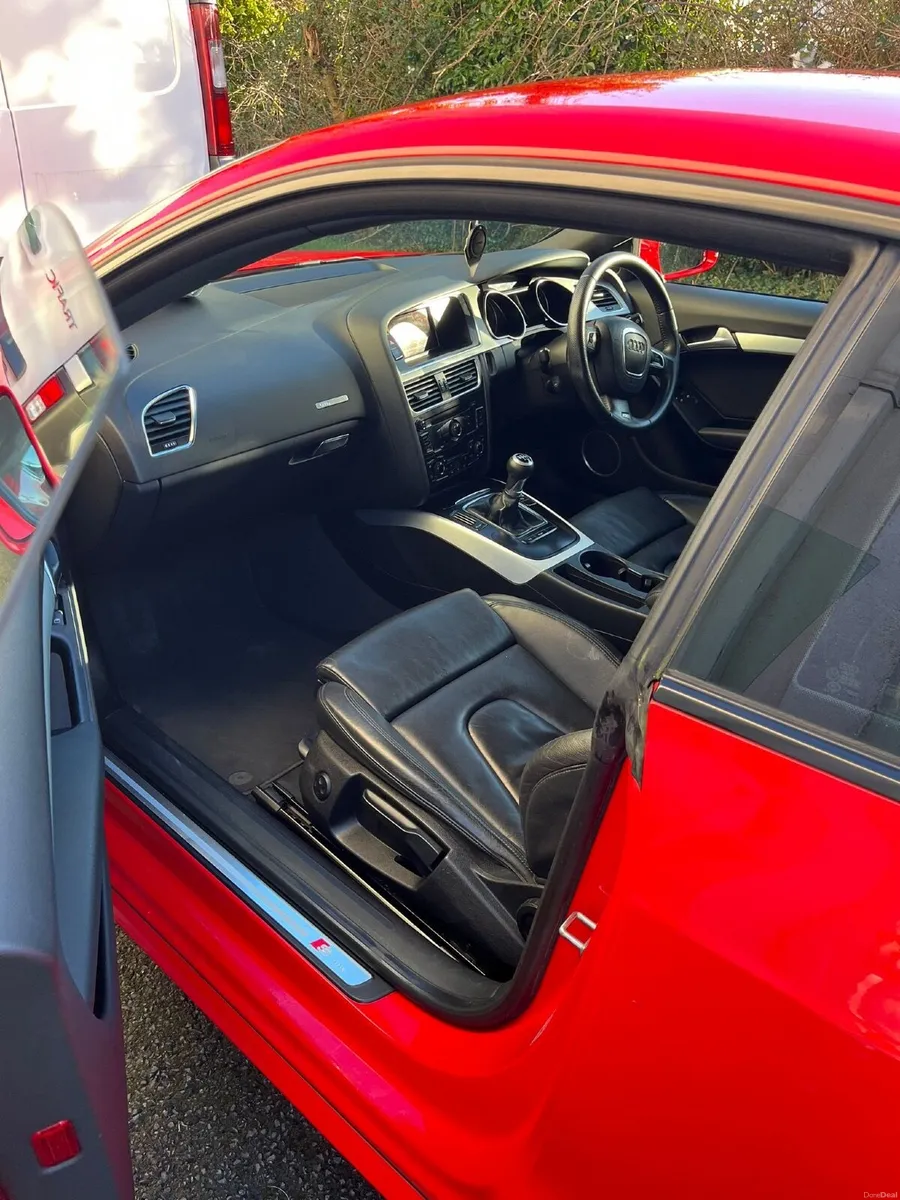 2011 Audi A5 Coupe S Line - Image 6