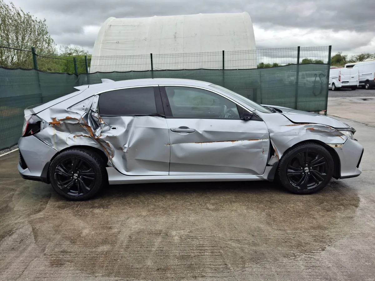 2018 Honda Civic 1.6 Diesel - Image 4