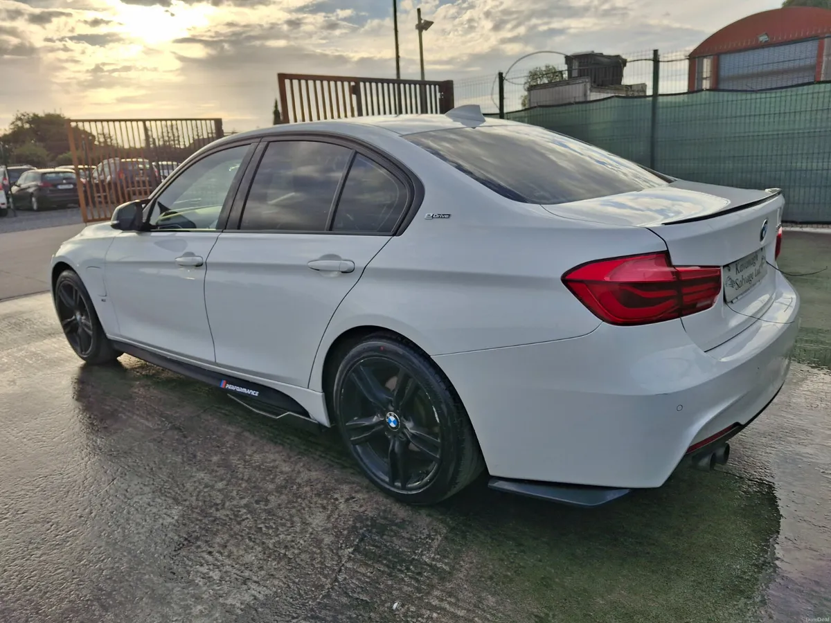 162 BMW Automatic M Sport - Image 3