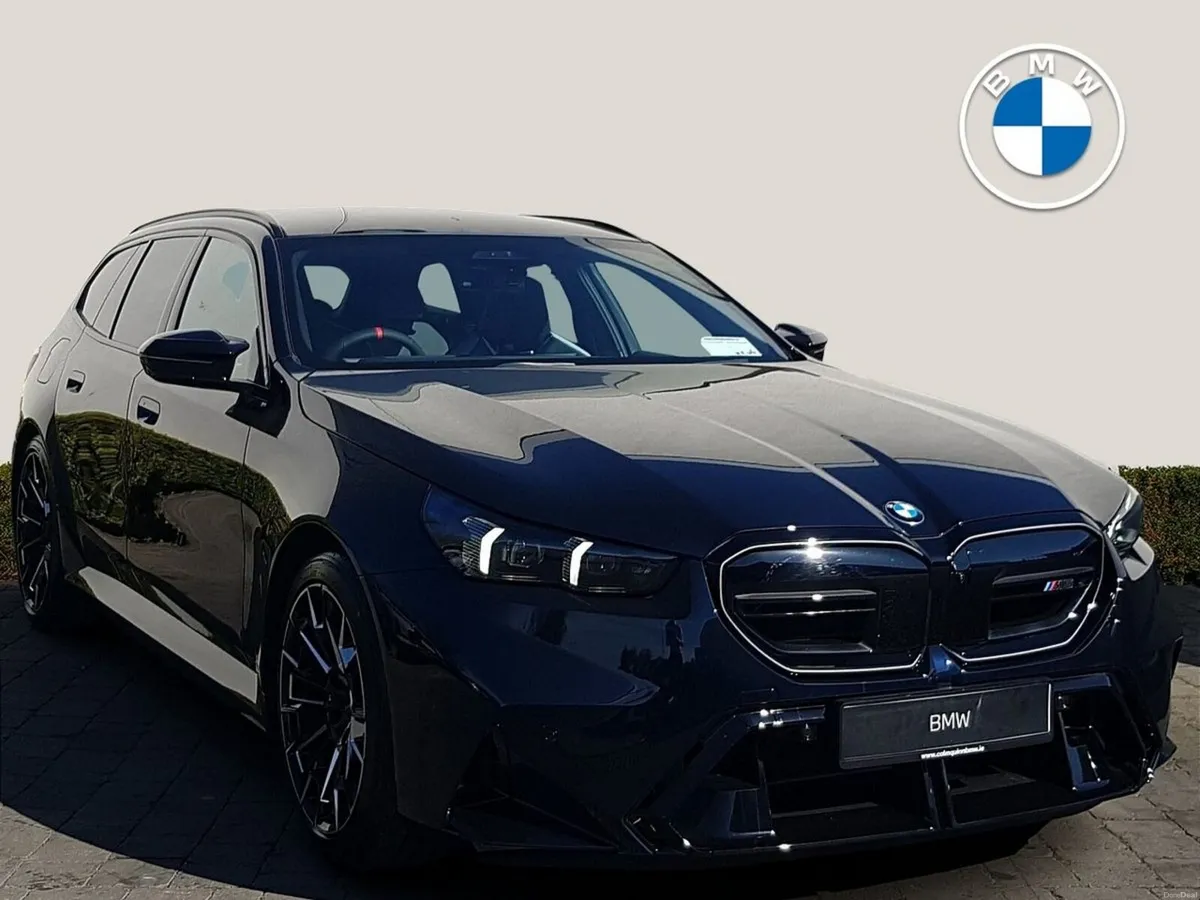 BMW M5 M5 Touring - Image 1