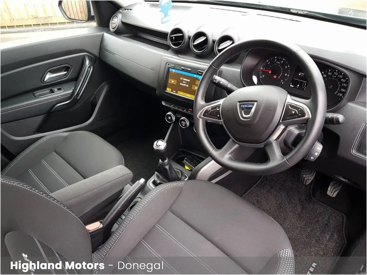 Dacia Duster Blue dCi 115 Prestige - Image 6