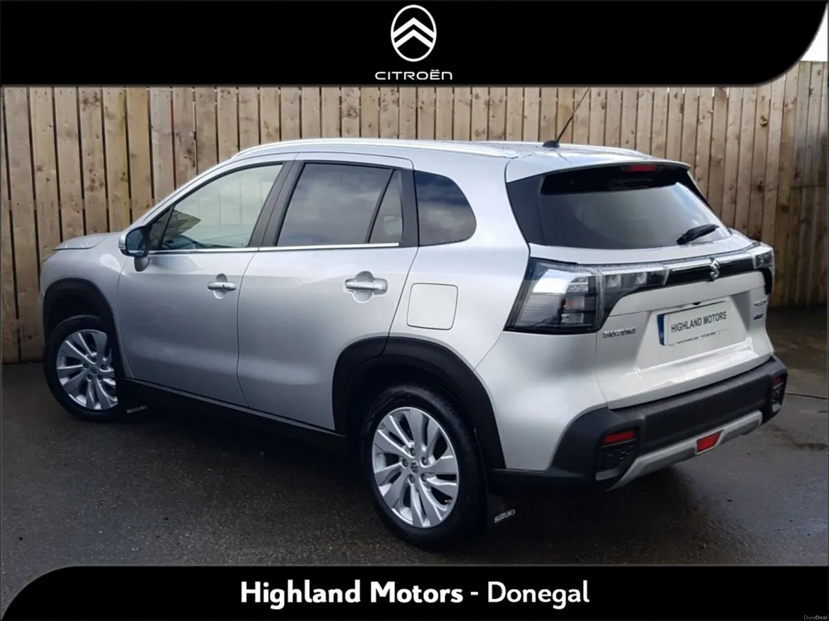 Suzuki SX4 S-Cross SX4 1.5 S1-HEV MOTION AUTO ** T - Image 3