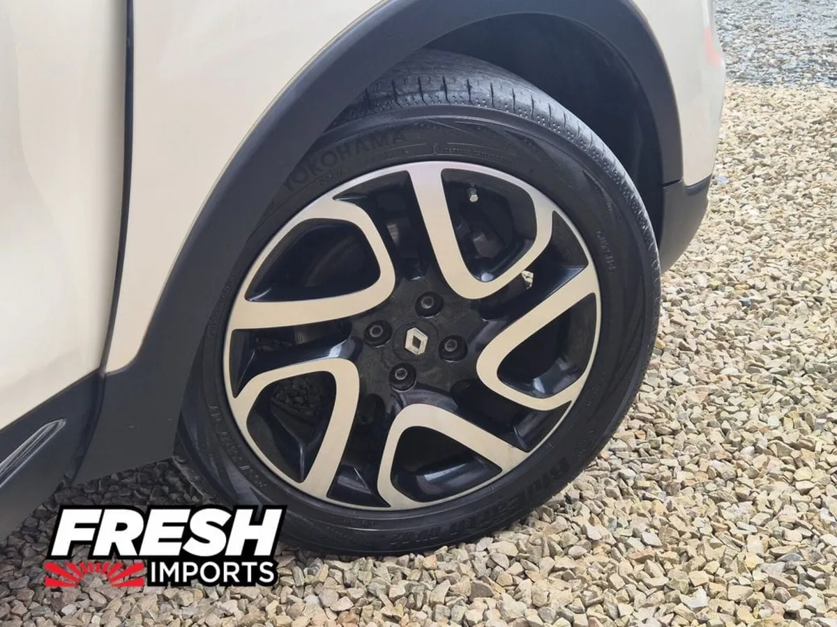 RENAULT CAPTUR auto 57KMS - Image 3