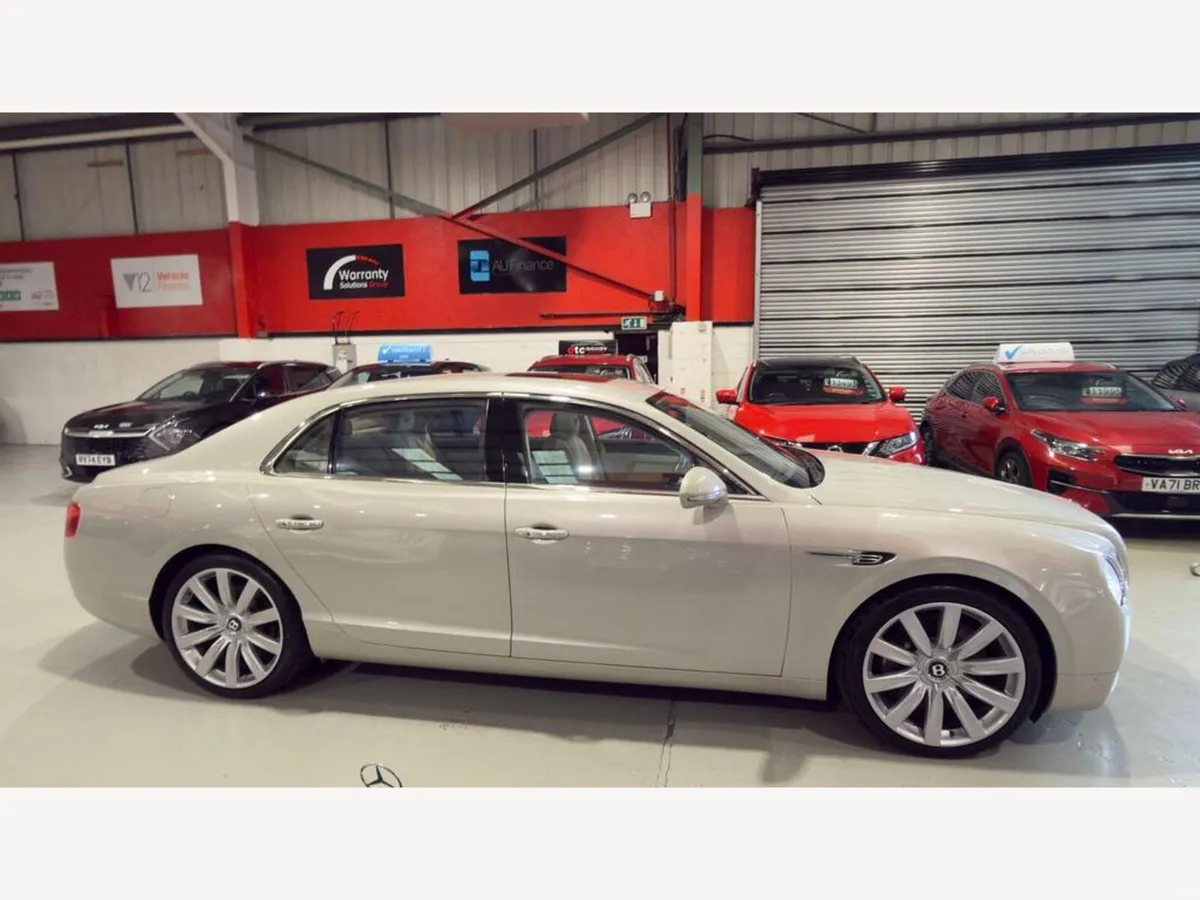 Bentley Flying Spur W12 - Image 3