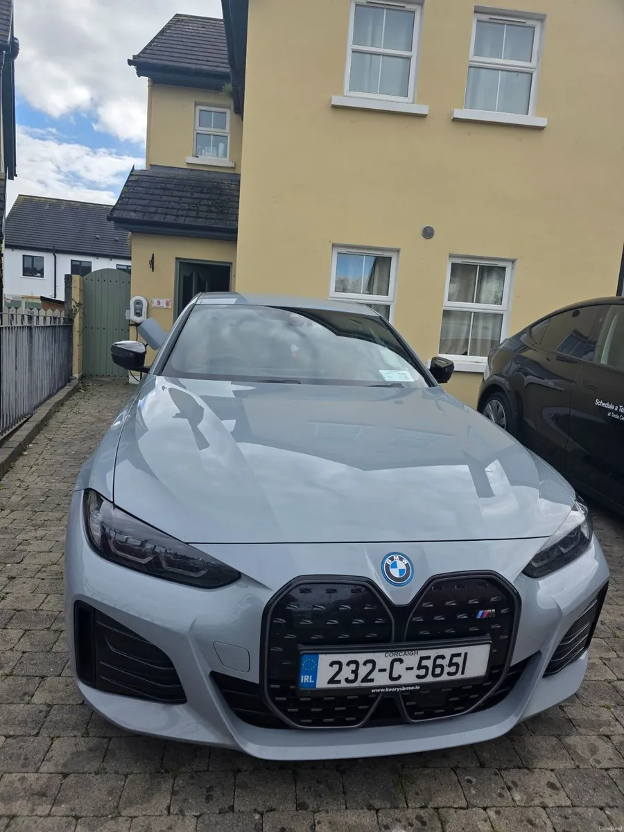 BMW i4 M50 Pro - Edition 2023 - Image 3