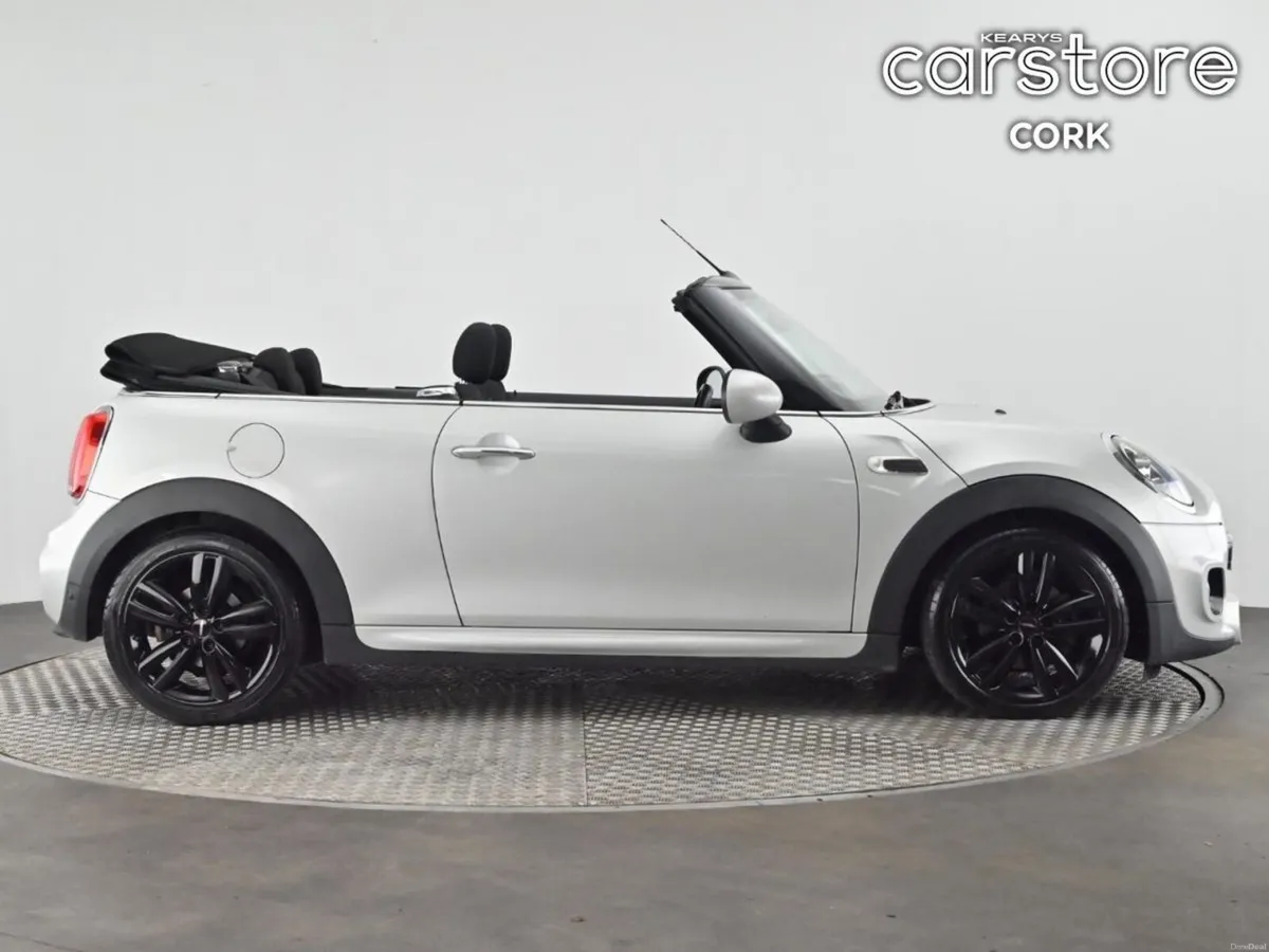 Mini Cooper Cooper Auto - Image 2