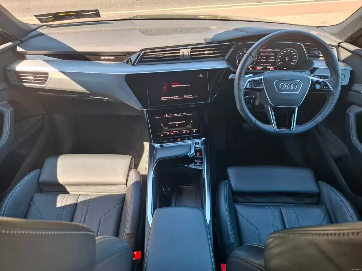 Audi e-tron 55 S-LINE SPORTBACK COUPE - Image 2