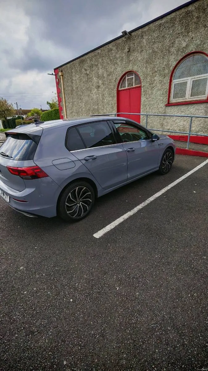 2021 Volkswagen Golf STYLE - Image 1