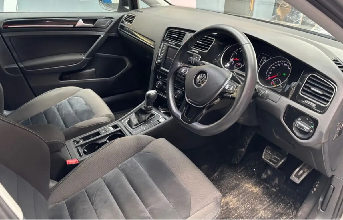 VW Golf 2016 - 12 month warranty - Image 4