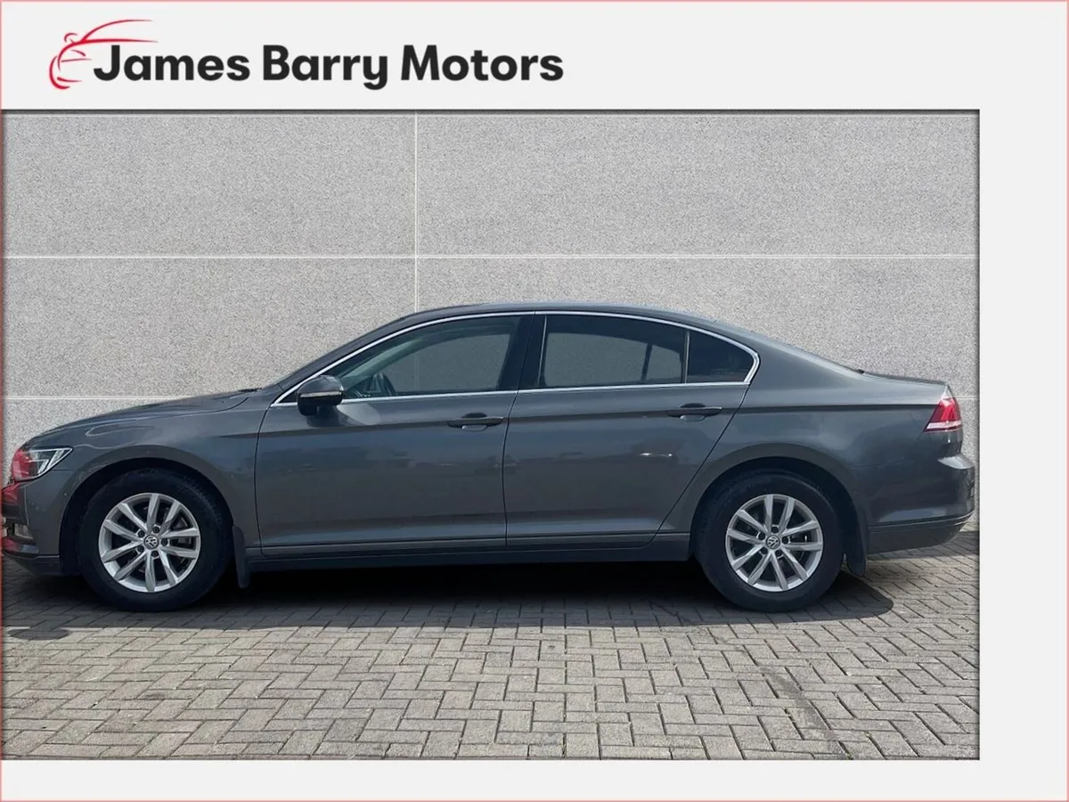 Volkswagen Passat 1.6 TDI 120HP Comfortline - Image 3