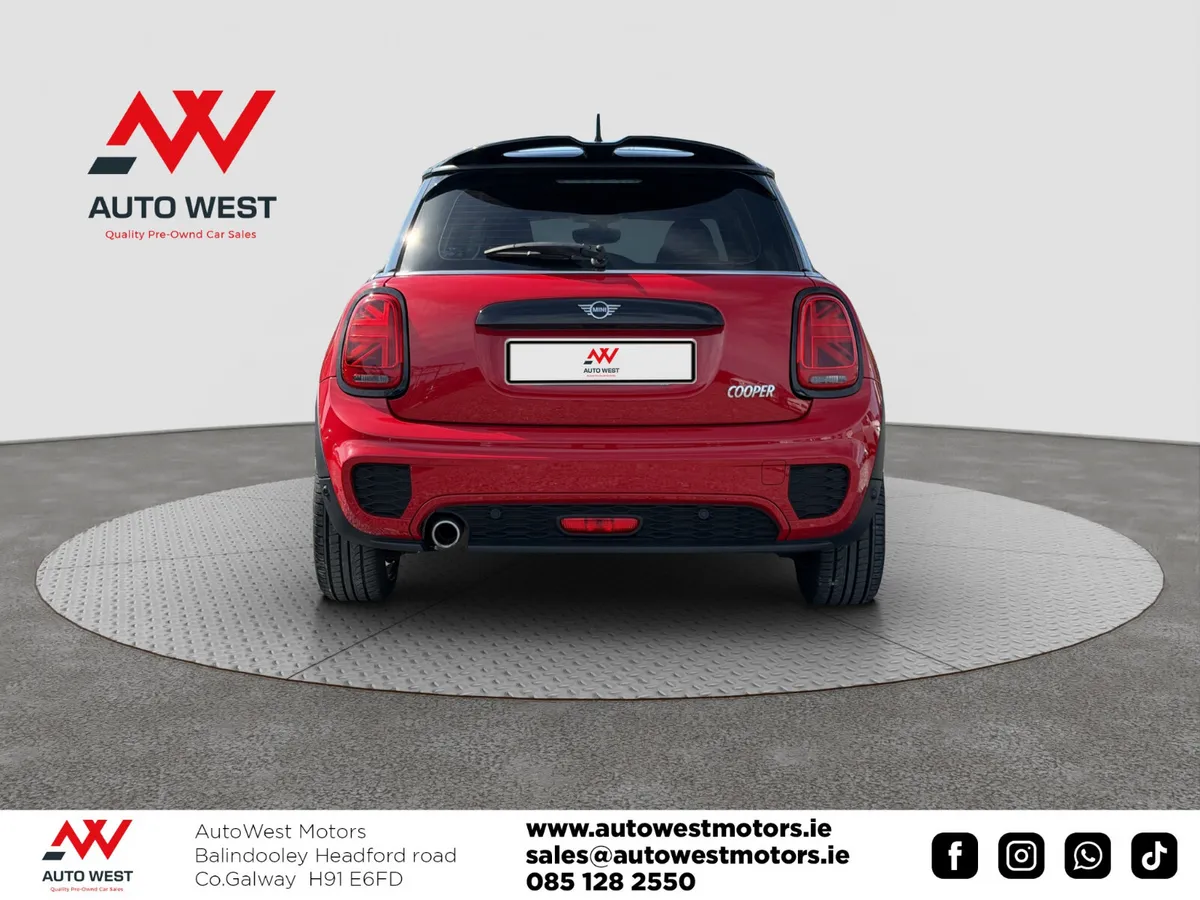 2019 Mini Cooper Sport John Copper Works Edition - Image 6