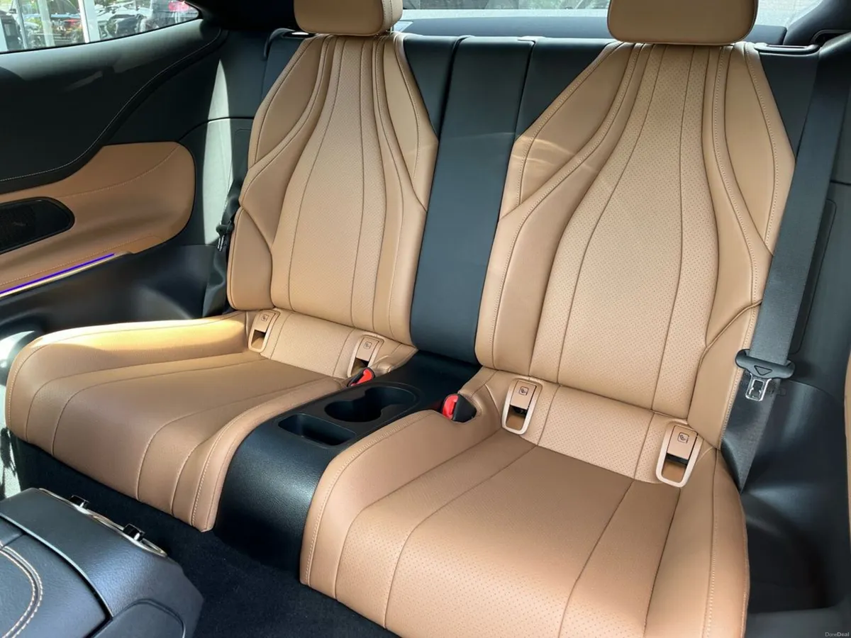 Mercedes-Benz CLE 220D AMG Line Plus Coupe MHEV - Image 4