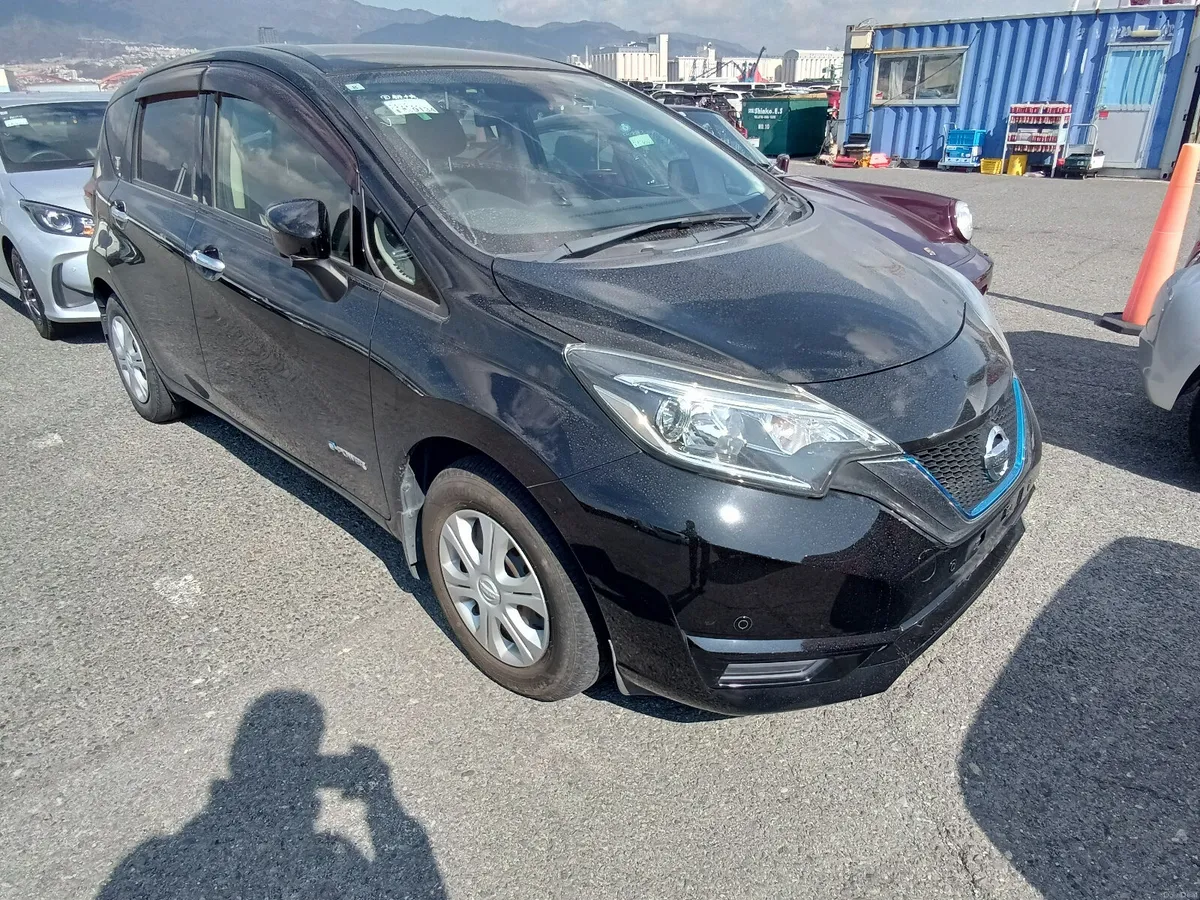 2017 Nissan Note E-Power - Image 1