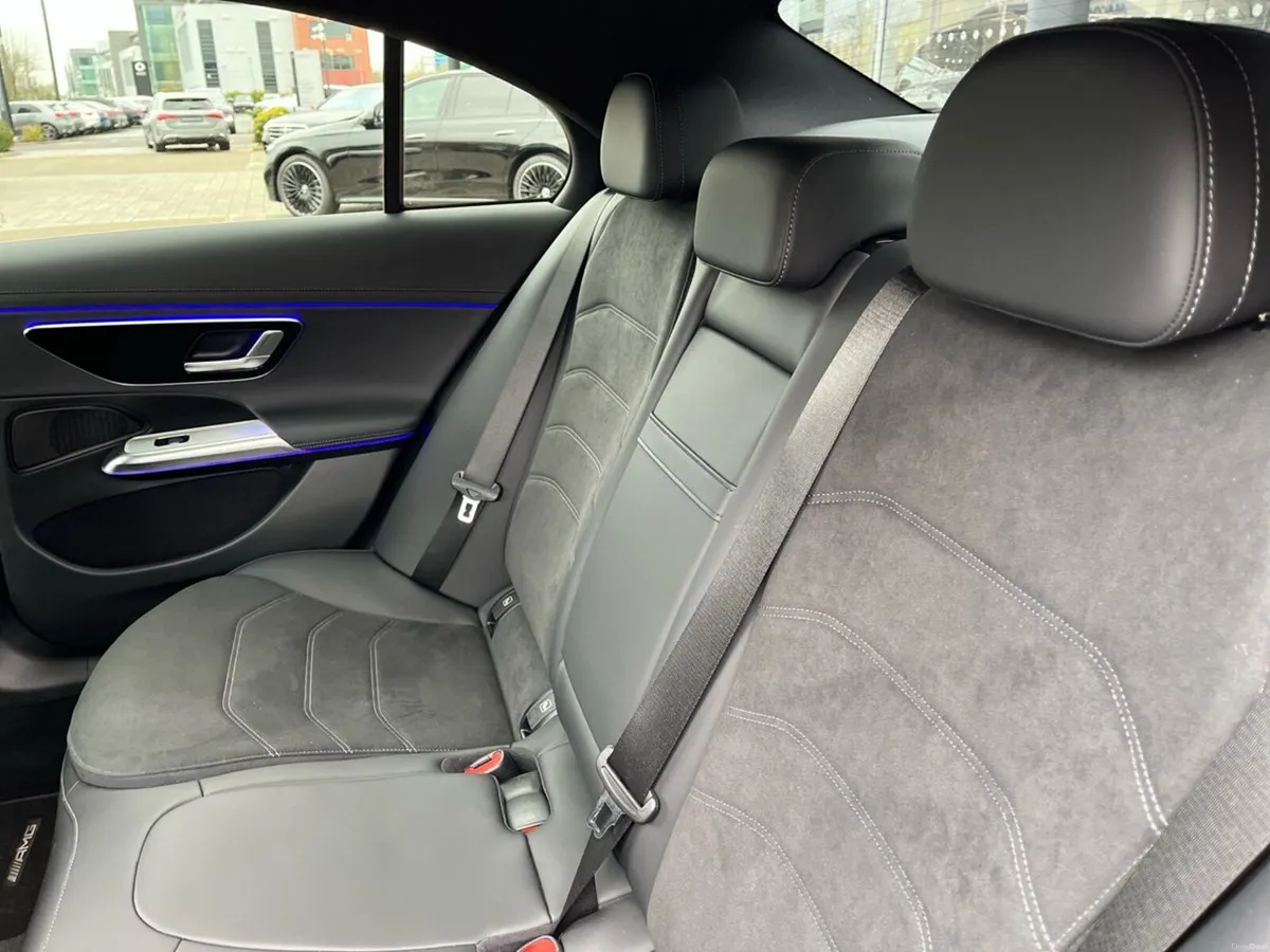 Mercedes-Benz E-Class E 300E AMG Line/Urban Editio - Image 4