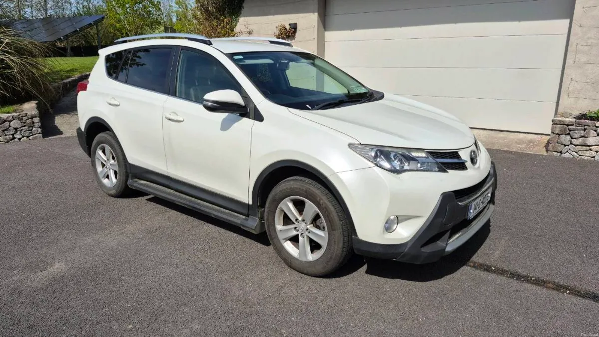 Toyota RAV4 2014 - Image 1