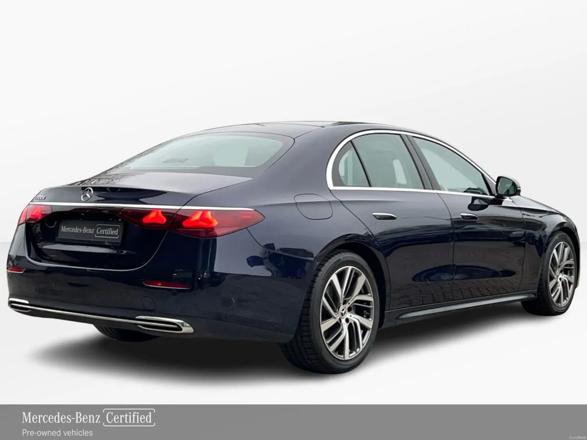 Mercedes-Benz E-Class E 220D Avantgarde Plus MHEV - Image 3