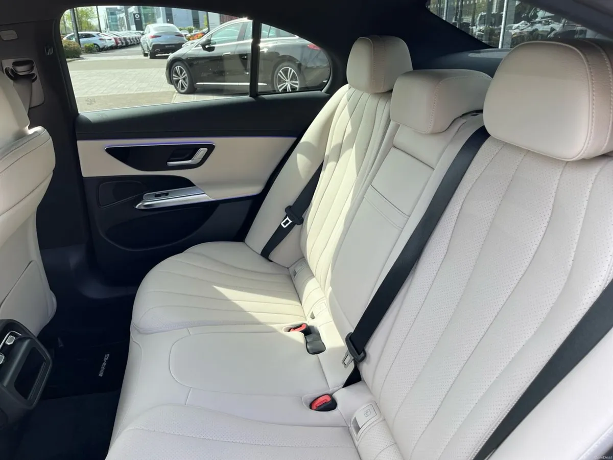 Mercedes-Benz E-Class E 300E AMG Line Plus MHEV Sa - Image 4
