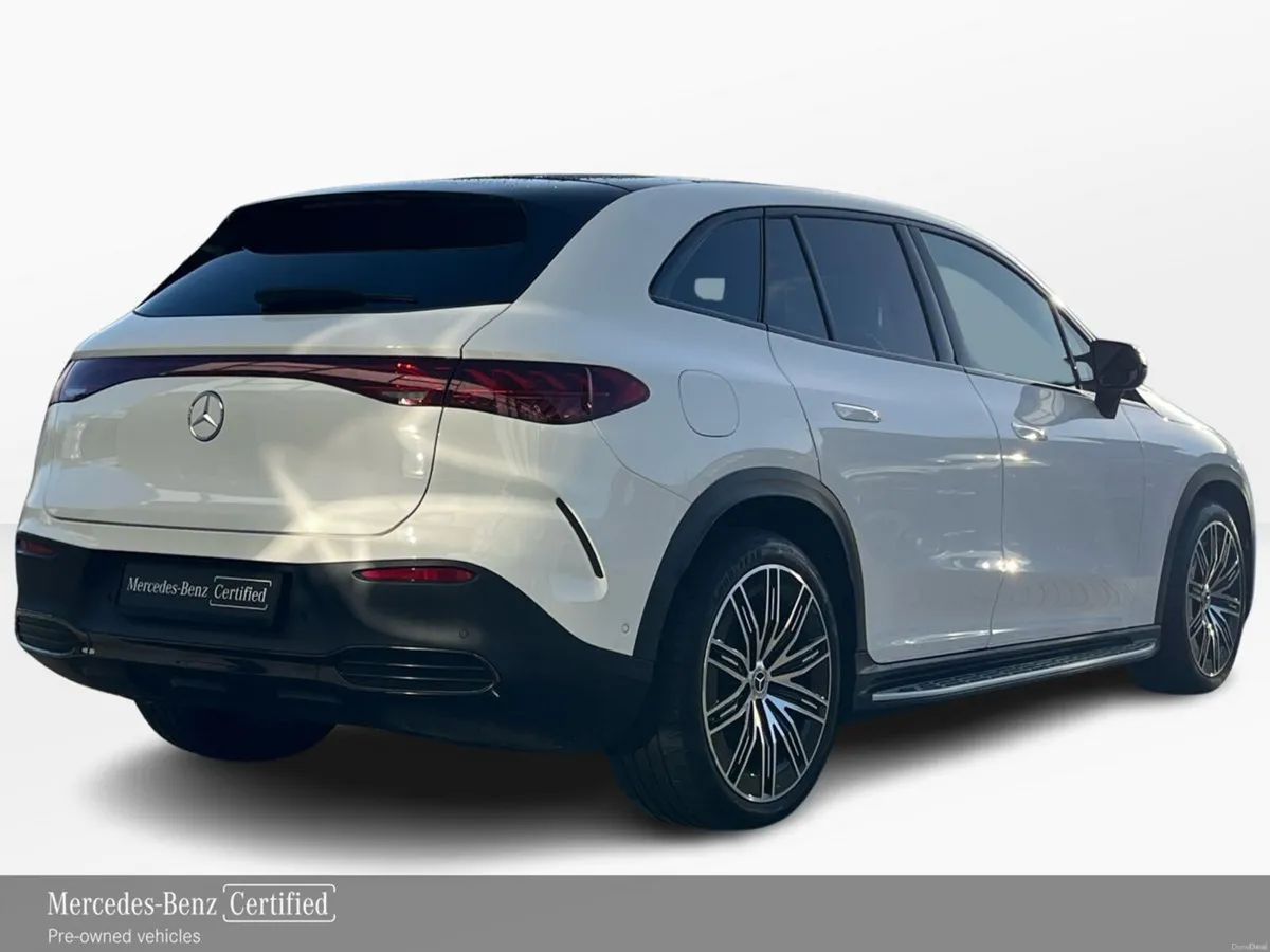 Mercedes-Benz EQE 300 SUV Electric Art SUV - Image 3