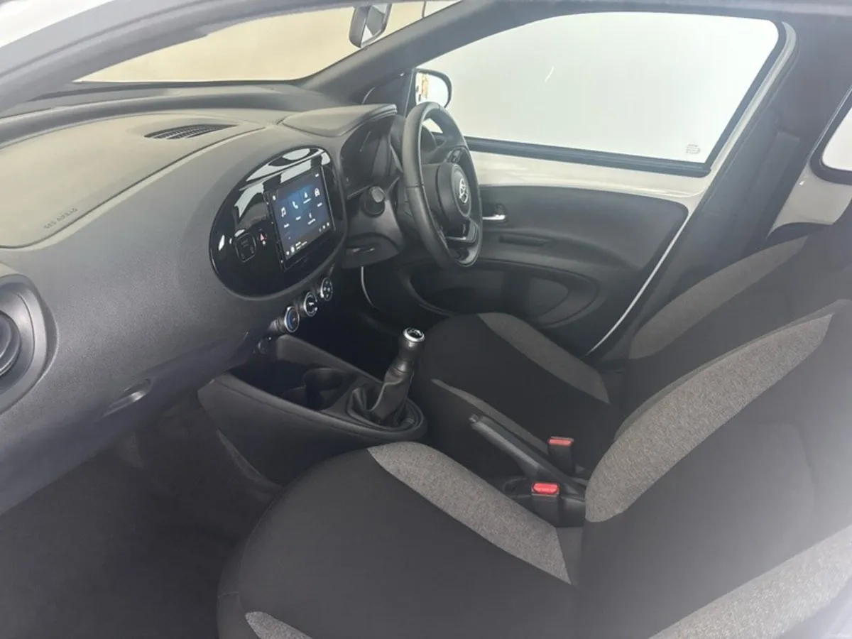 Toyota Aygo X AYGO X PULSE - Image 6